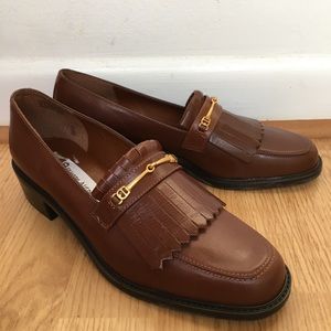 NWOT Vintage Etienne Aigner Leather Heeled Loafers